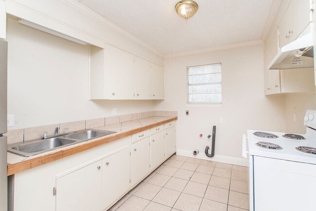 Photo - 27859 Frindik Ln Unit #4