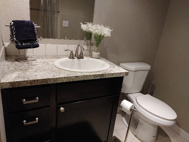 Photo - 1619 W Providence Ave