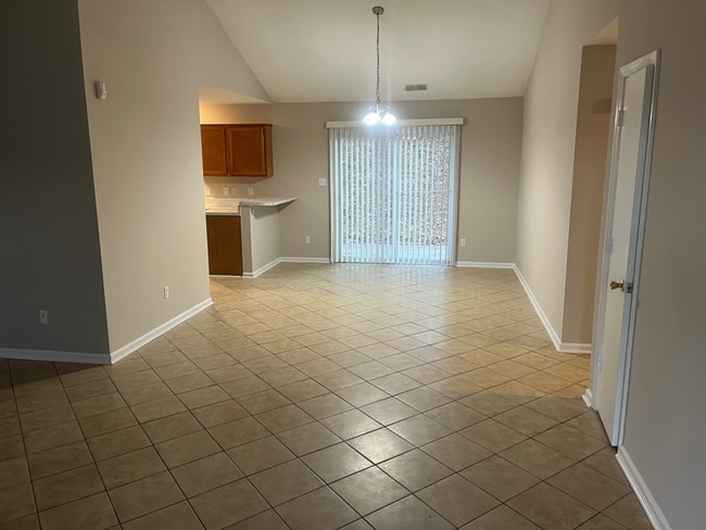 Photo - 7904 Glencannon Dr