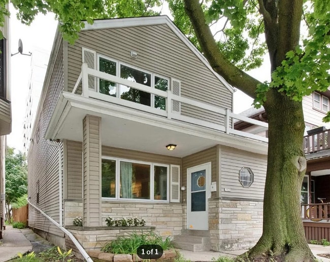 Photo - 1820 N Oakland Ave House