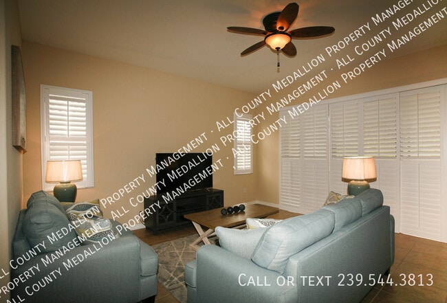 Photo - 11070 Esteban Dr