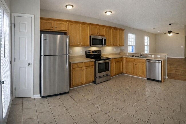 Photo - 2020 Willis Dr