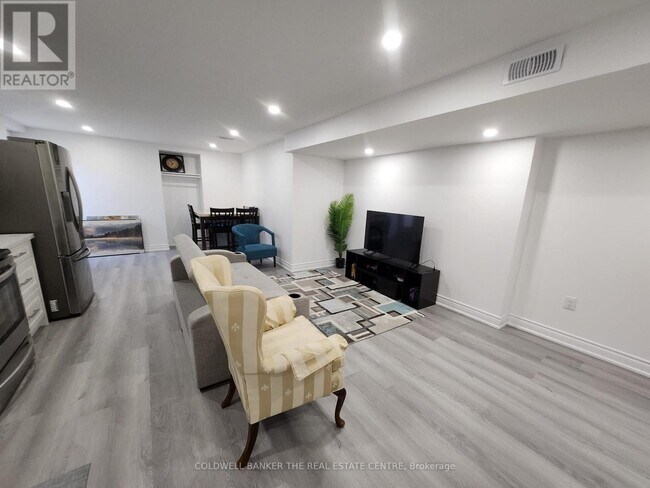 Photo - 174 Trail Blvd