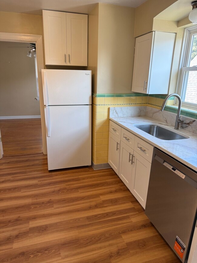 3512 Rawson Pl Unit 2
