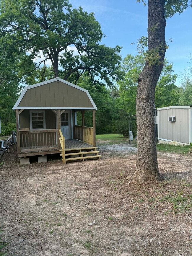 Photo - Charming 1-Bedroom Home with Modern Amenities in Longview, TX! - Available in May