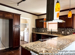 Photo - 37 NE Interstate 410 Loop