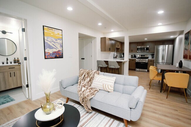 Photo - 2260 Park Ave Apartment Unit 1