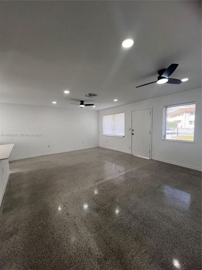 Photo - 3820 SW 16th St