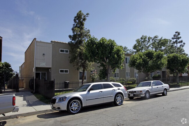 Photo - 222 E Avenue Q7