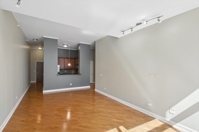 Photo - 450 E Waterside Dr Unit 206