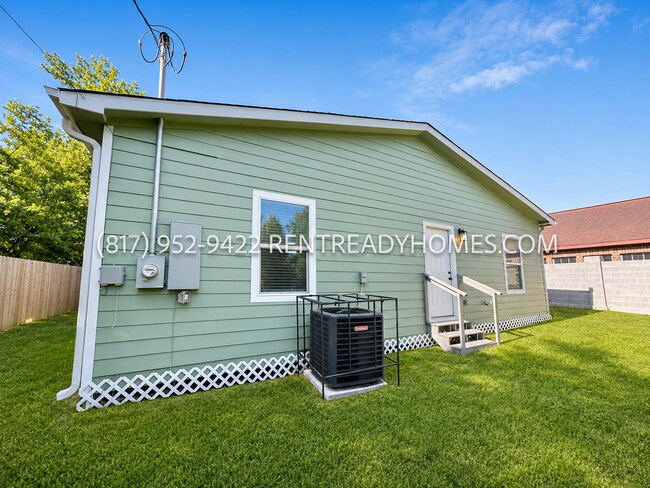 Photo - 6301 Iron Rock Ave