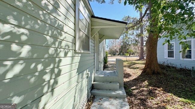 Photo - 505 Osborne St