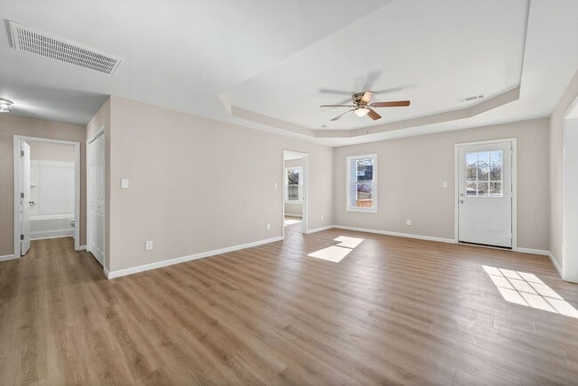 Photo - 151 Man O War Dr