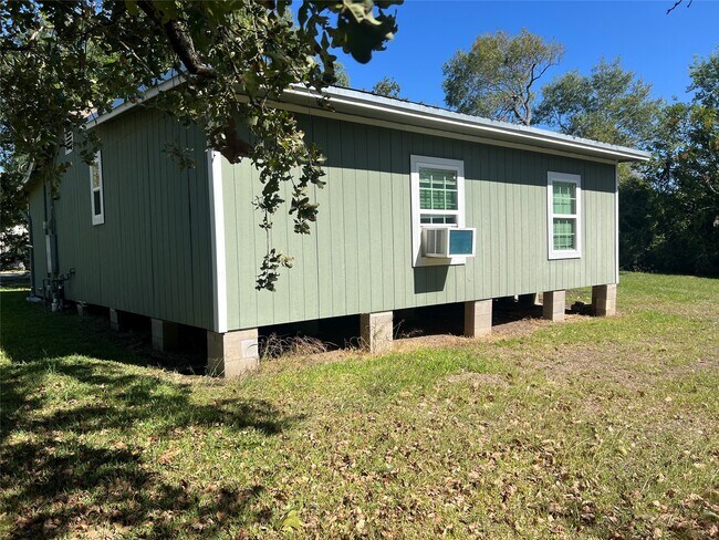 Photo - 810 S Brownell St