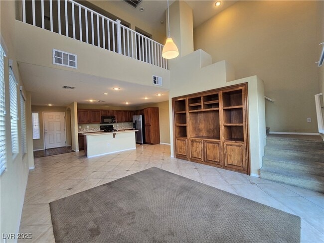 Photo - 4966 Tioga Pass Ave