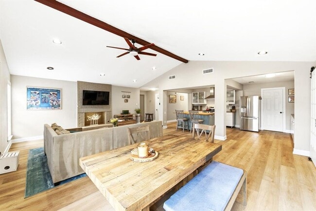 Photo - 7210 Towering Oaks Dr