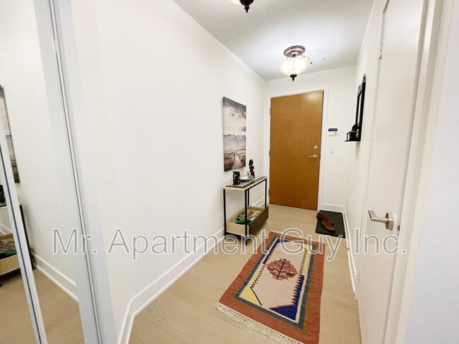 Photo - 20 Shore Breeze Dr