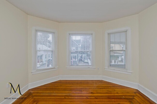 54 Clantoy St Unit 2