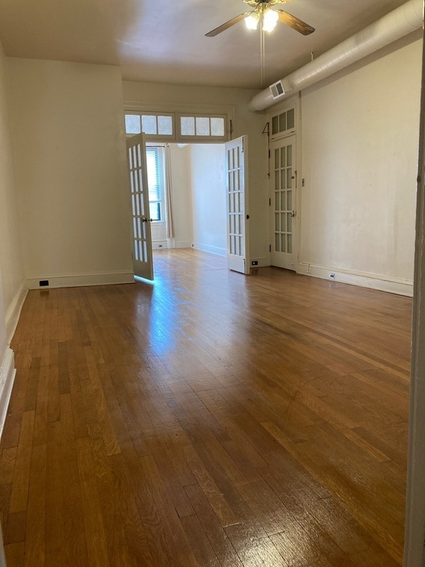 Building Photo - 228 N Duke St Unit 2 Rental