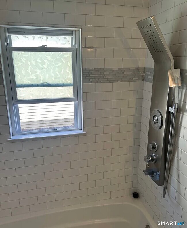 80 Taft Ave Unit 5