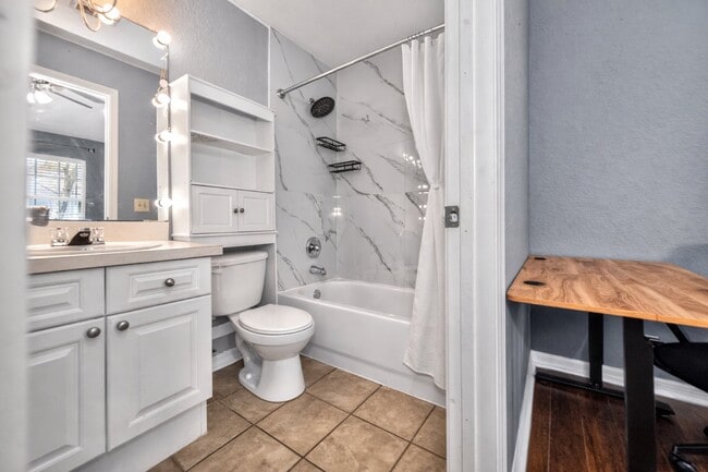Photo - 4204 Plantation Cove Dr