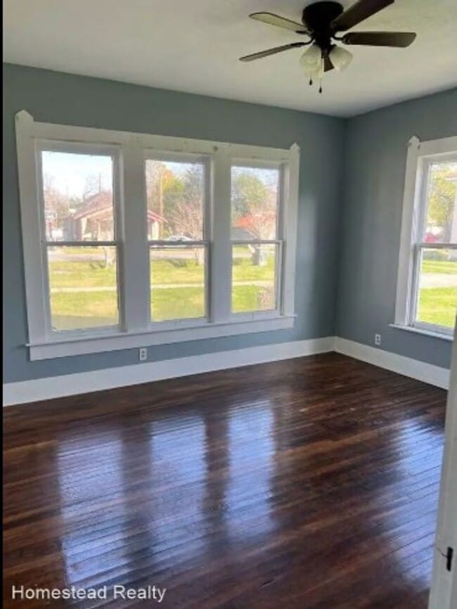 Photo - 1834 10th St