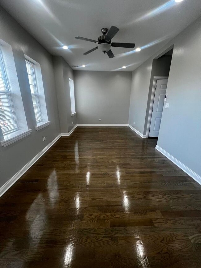 Photo - 3257 W Warren Blvd Unit 2