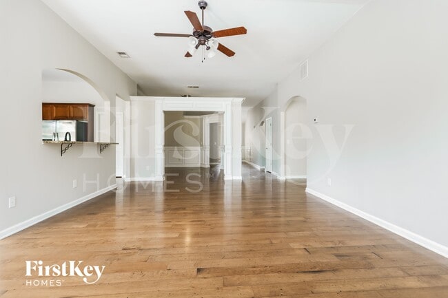 Photo - 120 Ellington Dr