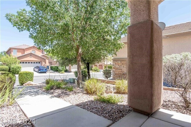 Photo - 721 Anacapri St