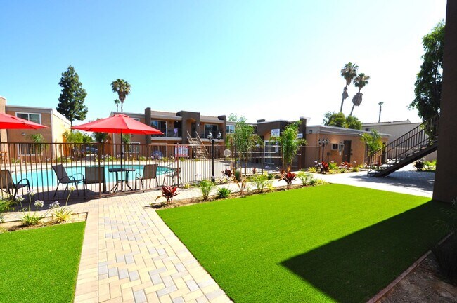 Silver Oak Apartments - Silver Oak Apartments