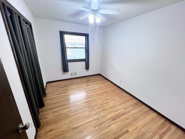 Photo - 4651 Manchester Rd