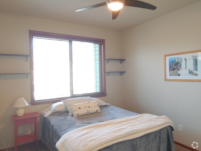 Building Photo - 660 Telegraph Rd Unit 201 Rental