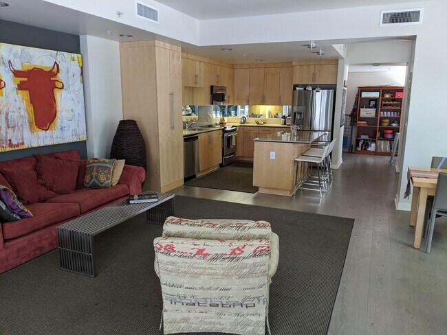 Great room - 38 N Almaden Blvd Unit 101