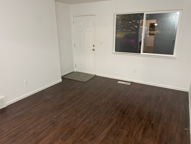 720 Armstrong Rd