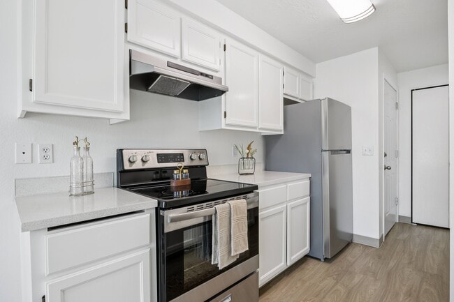 Photo - Reflections Hidden Creek Apartments