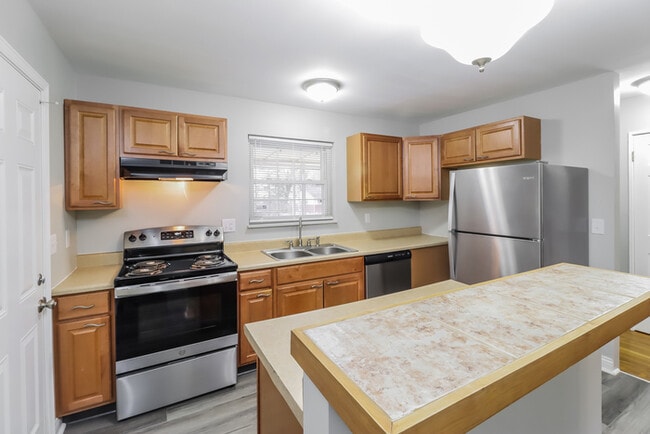 Photo - 11391 Geneva Rd