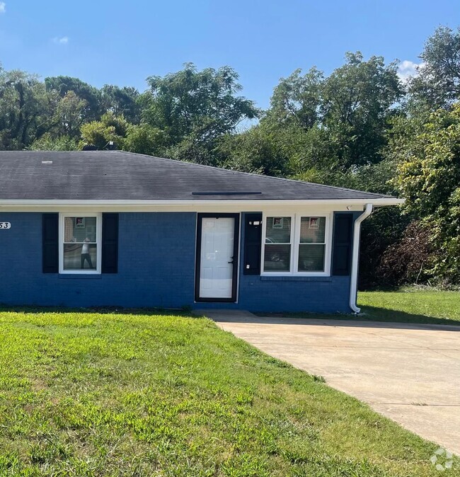 Building Photo - Duplex in Newnan Rental