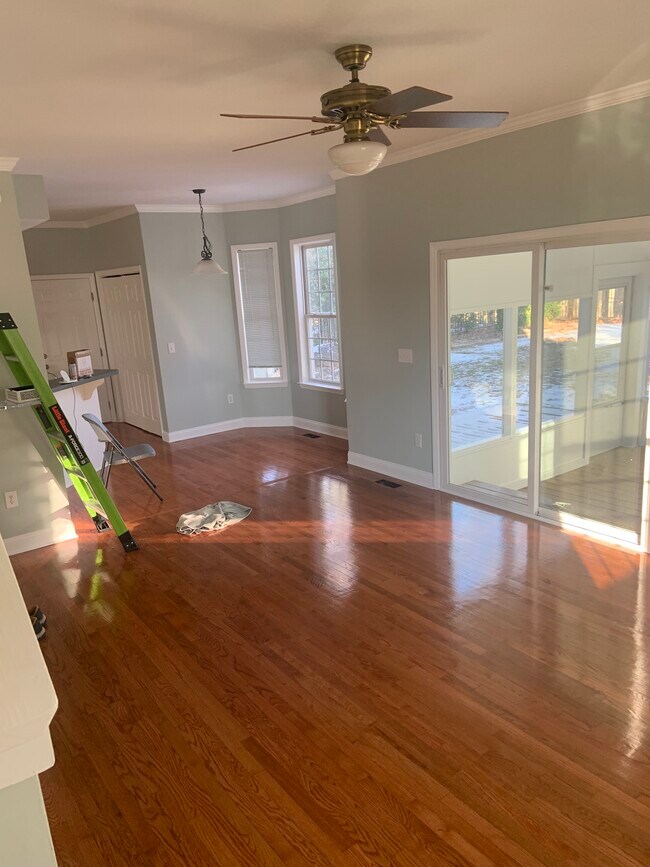 Photo - 410 Chatham Forest Dr