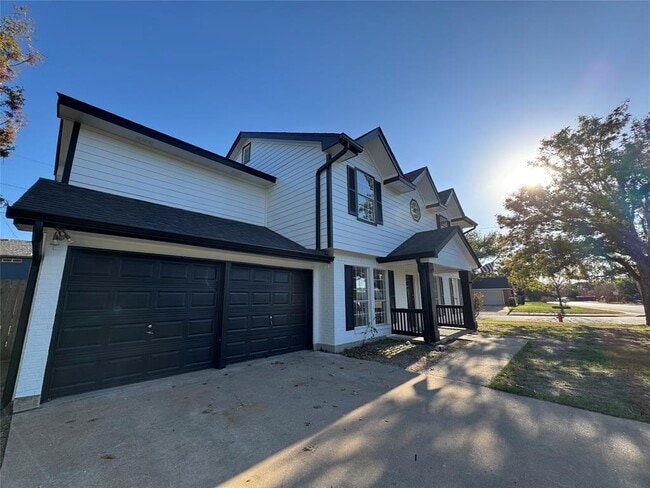 Photo - 1905 Hollow Tree Blvd