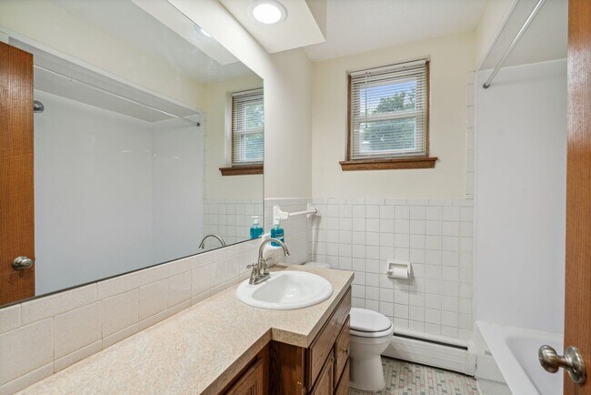 Photo - 5547 N Lyndale Ave Unit 2