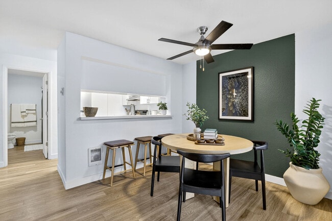 Meadows at Cascade Park apartments — community photo