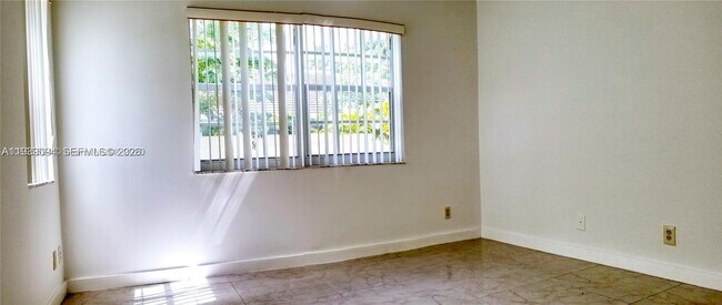 Photo - 11460 NW 42nd St Unit 11460