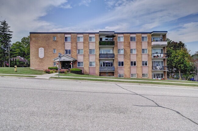 Photo - Dolph Street Apartments