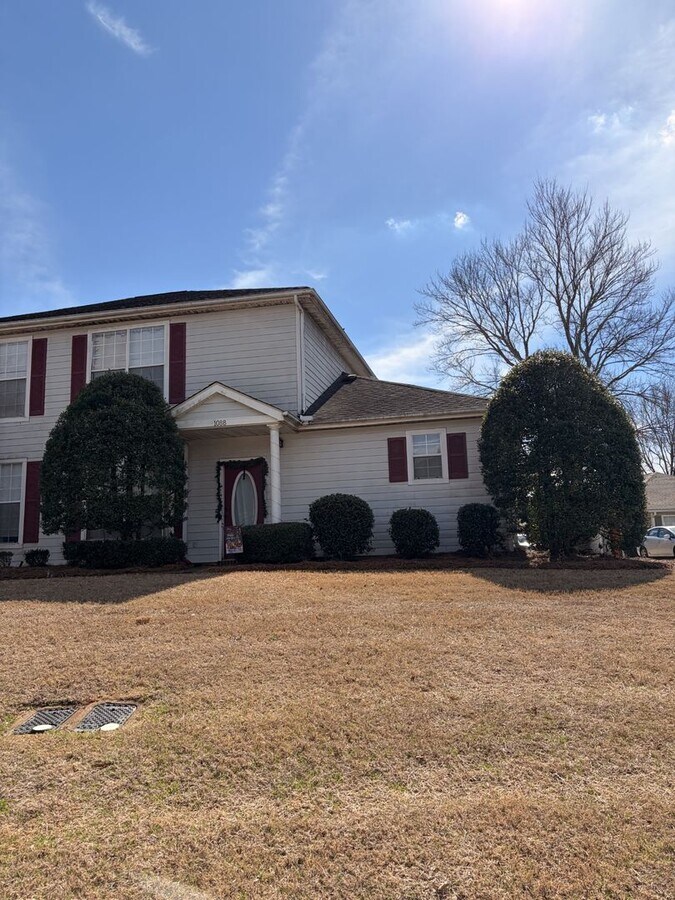 3B/2.5B Duplex Available August 2026! - 3B/2.5B Duplex Available August 2026!