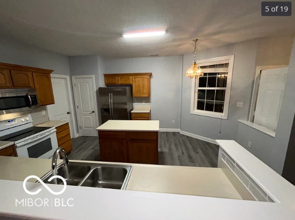 Photo - 5548 James Blair Dr