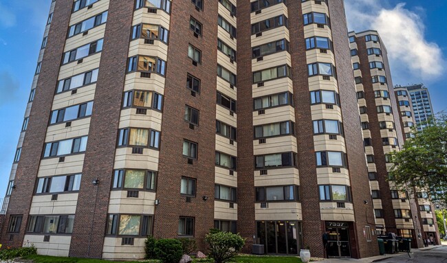 Photo - 7337 S South Shore Dr Condo