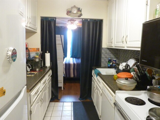 Photo - 35 Park Ave Unit 2D