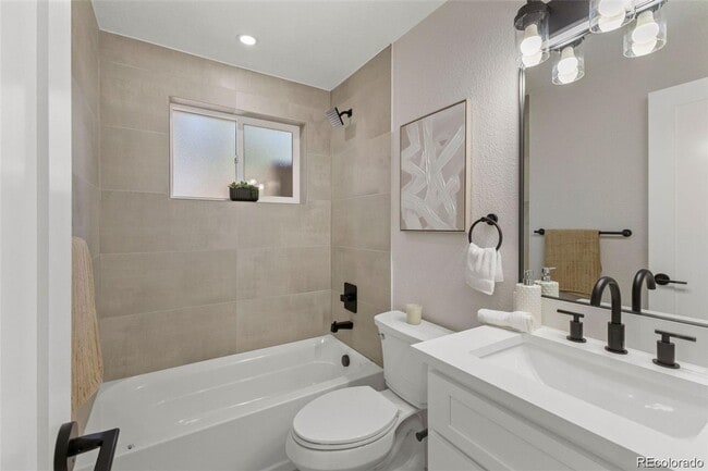 Photo - Long Realty & Property Management - Newly remodeled Duplex