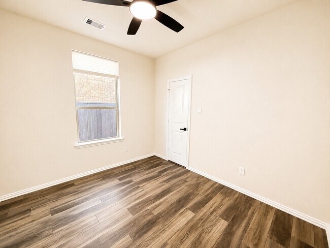 Photo - 15230 Stuart Bat Cave Ln
