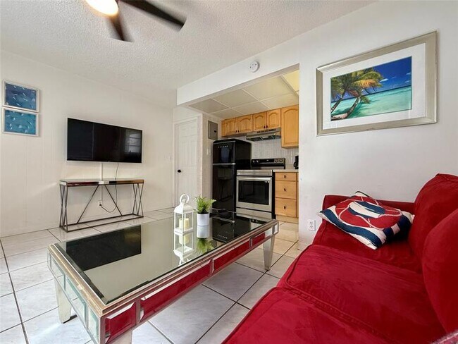 Photo - 3210 Canal Dr Unidad 8